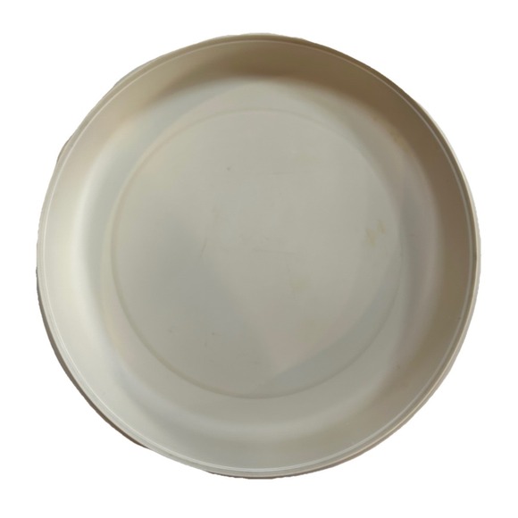 Tupperware Divided Veggie /Fruit /chips/Party Dip Tray - Beige 1665-2 With Lid - Picture 5 of 6